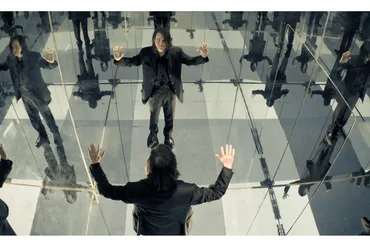 5 Д: я здесь, я там, я везде (Екатерина Гарцева)