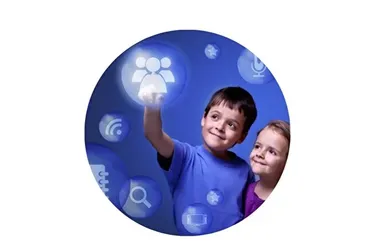 [Яркие Мы] Поколение Z  (Нина Окнянская, Юлия Белоцерковская)