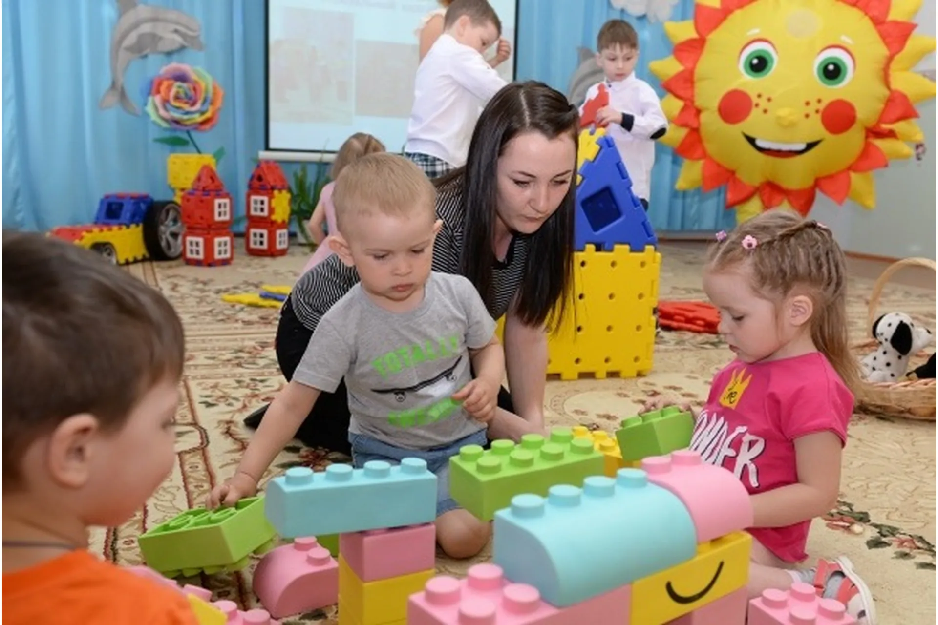 Детский центр в маленьком городе – секреты успеха (Зарина Ивантер), фото 1 из 1.