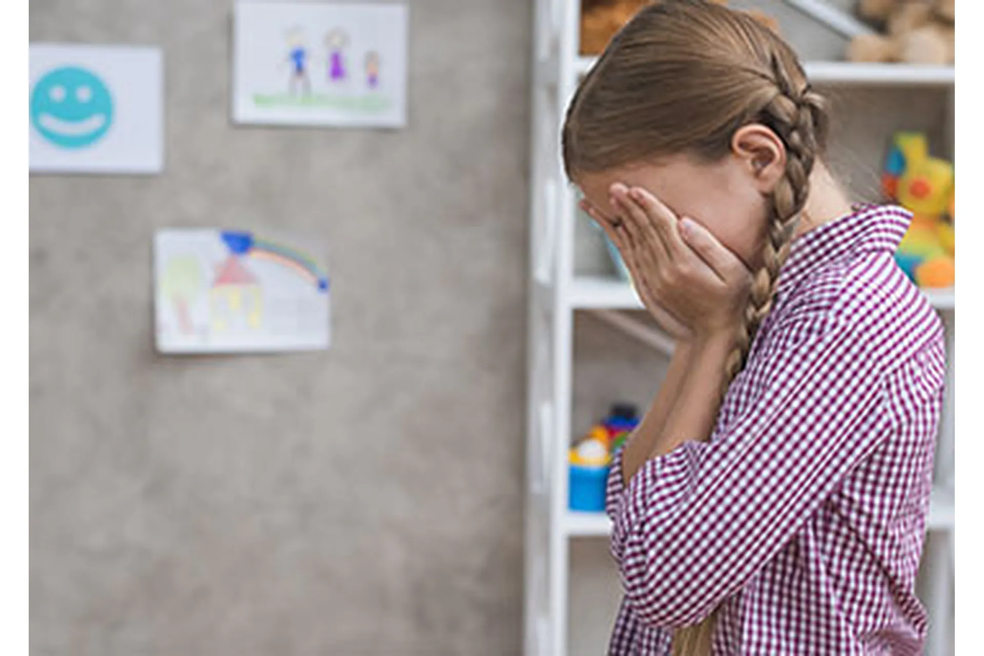 Жестокое обращение с детьми (Ирина Смолярчук), фото 1 из 1.