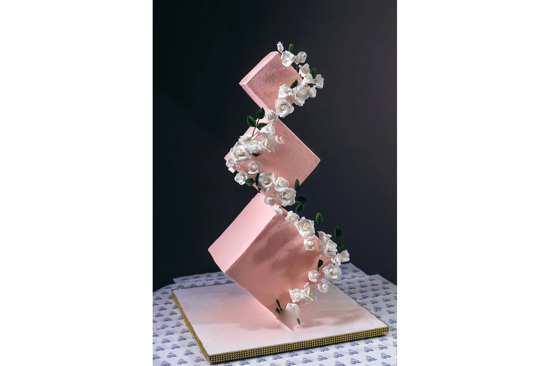 Торт Парящие квадраты (Юлианна Сухотерина), фото 1 из 1.