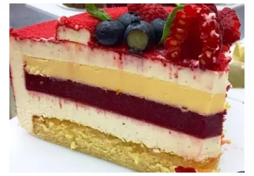 Муссовый торт «Ягодный пломбир» (Надежда Голубцова)