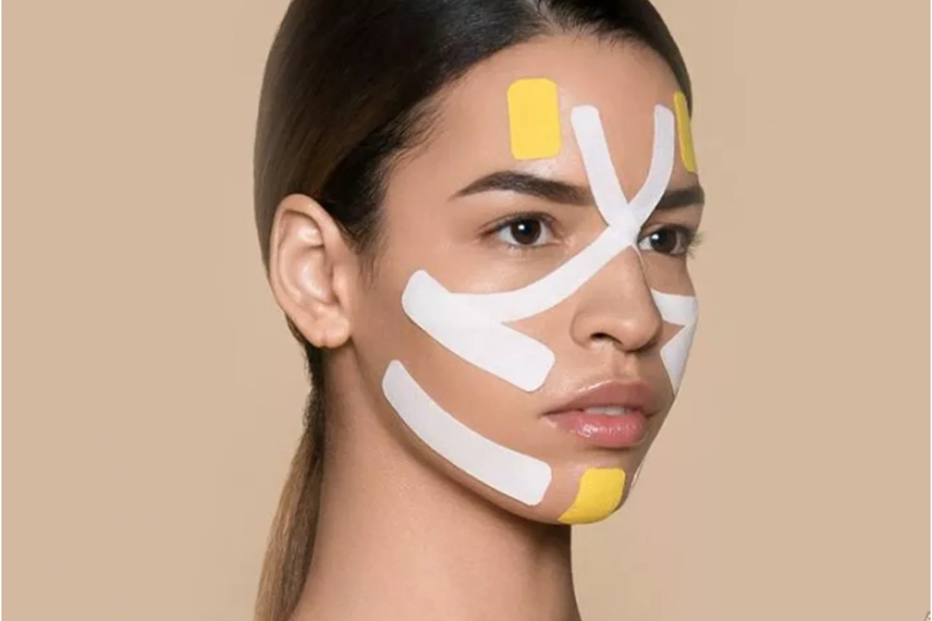 Стоп старость. Курс эстетического тейпирования лица (Юлиса Фамина), фото 1 из 1.