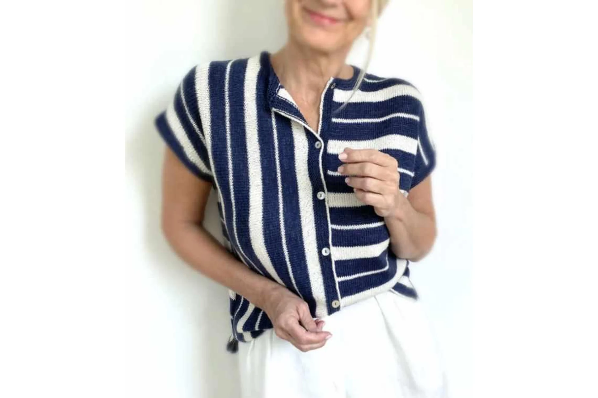 [lingvaknit] Dinner with my Captain (Hinterm Stein), фото 1 из 1.