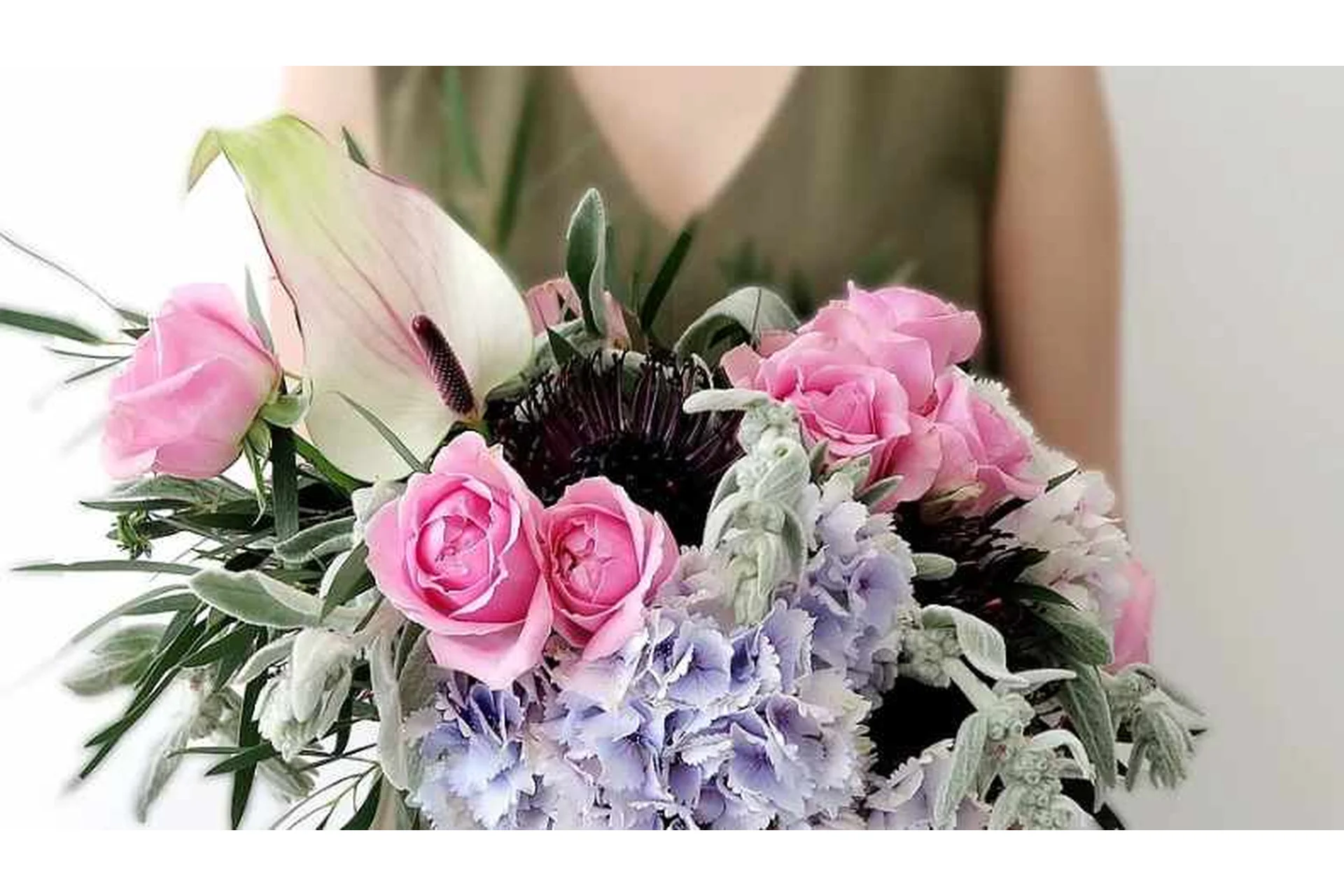 [Flower School] Коммерческая флористика. Букеты (Екатерина Андрюкова), фото 1 из 1.