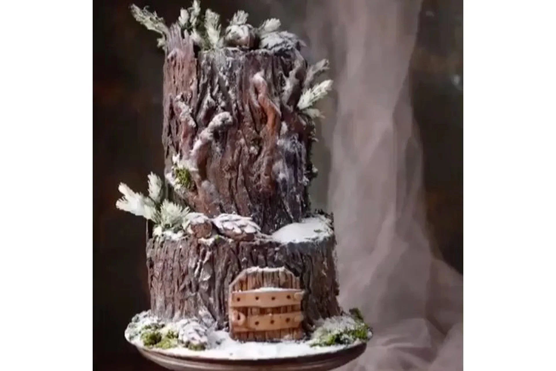 Торт «Эльфийский домик в пеньке» (Наталья Бондаренко), фото 1 из 1.