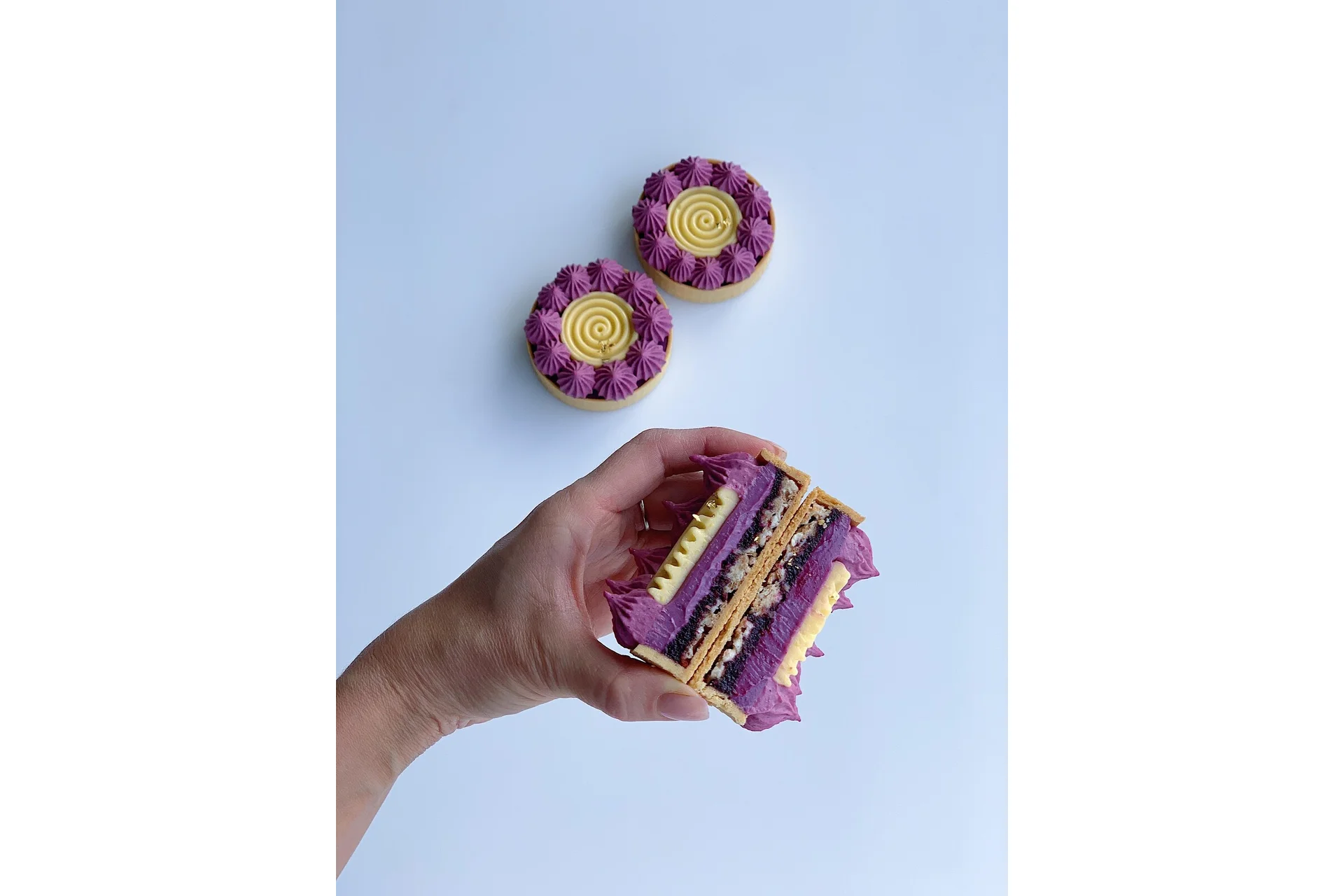 [Cake Pro] Видео урок и техкарта «Тарт Смородиновый Взрыв» (Александра Овешкова), фото 1 из 1.