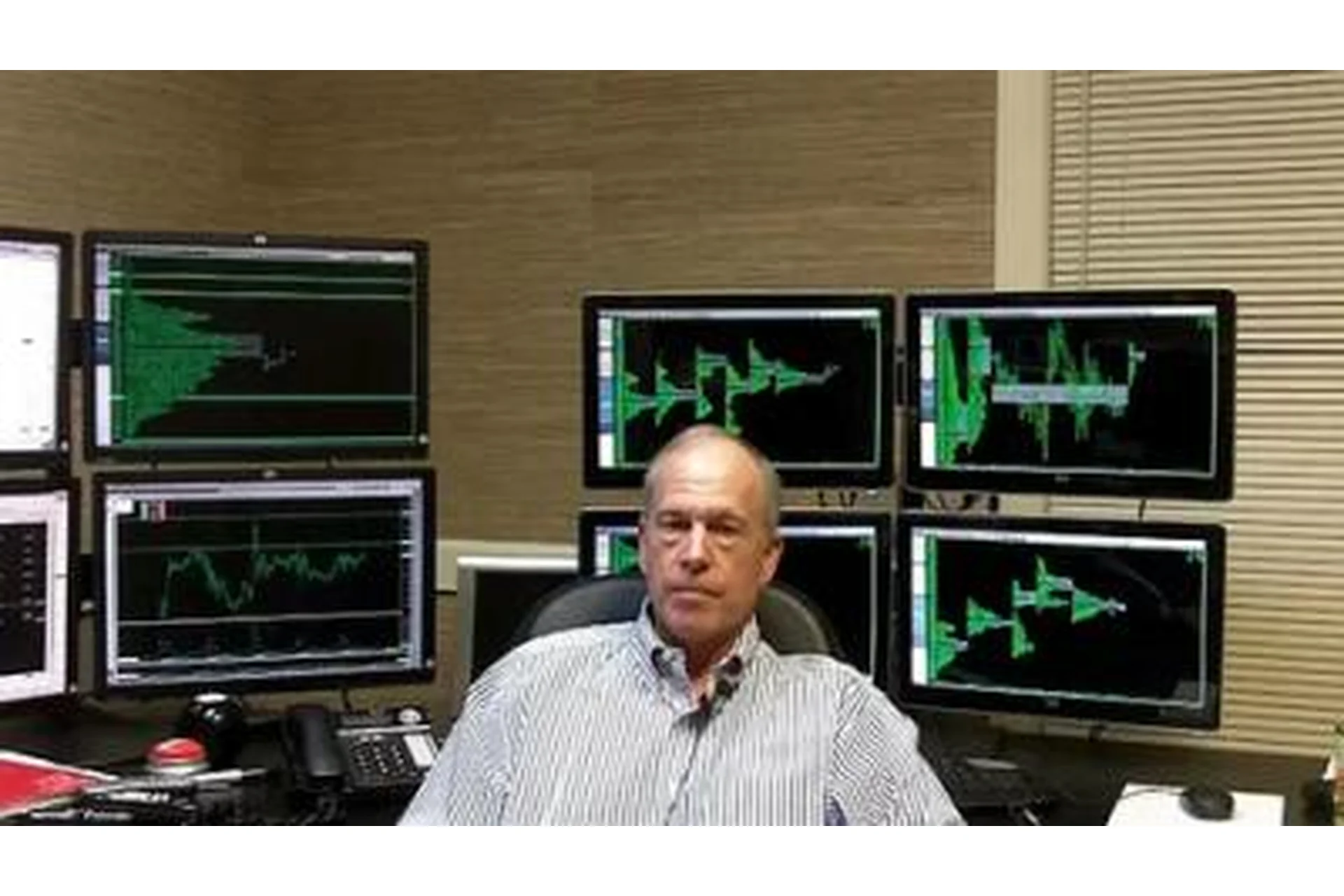 Practical Trading Applications of Market Profile (Tom Alexander), фото 1 из 1.