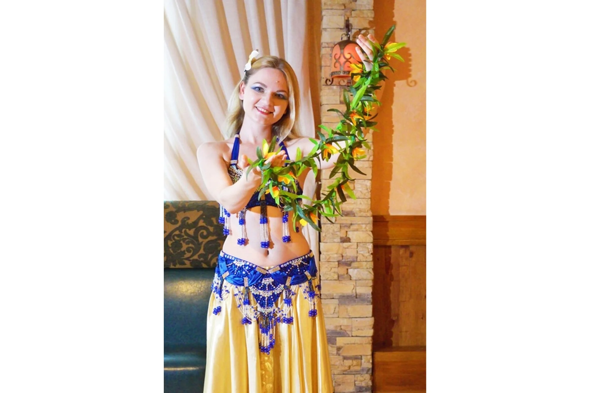 [Смотри.Учись] Восточные танцы для начинающих (Мария Трекина), фото 1 из 1.