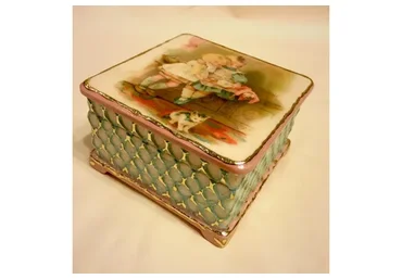 Шкатулка «Две сестрички» (Ольга Мамонтова)