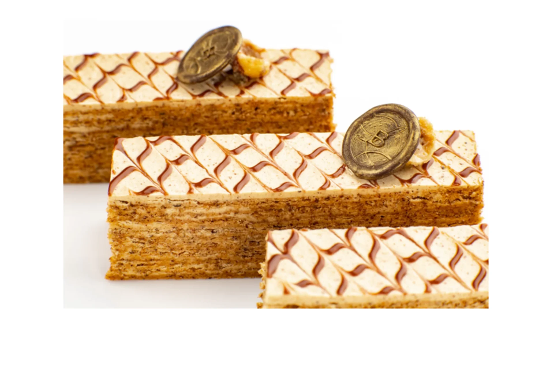 [L Buchette] Пирожное «Эстерхази»  (Людмила Букина), фото 1 из 1.