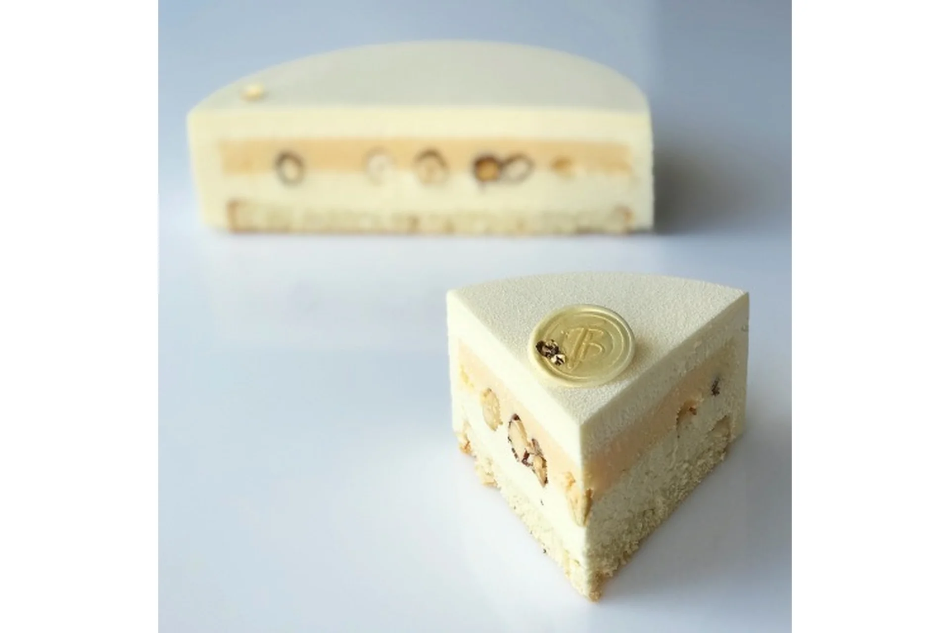 [Cake Pro] Муссовый Торт «Облако». Видео урок и техкарта (Александра Овешкова), фото 1 из 1.