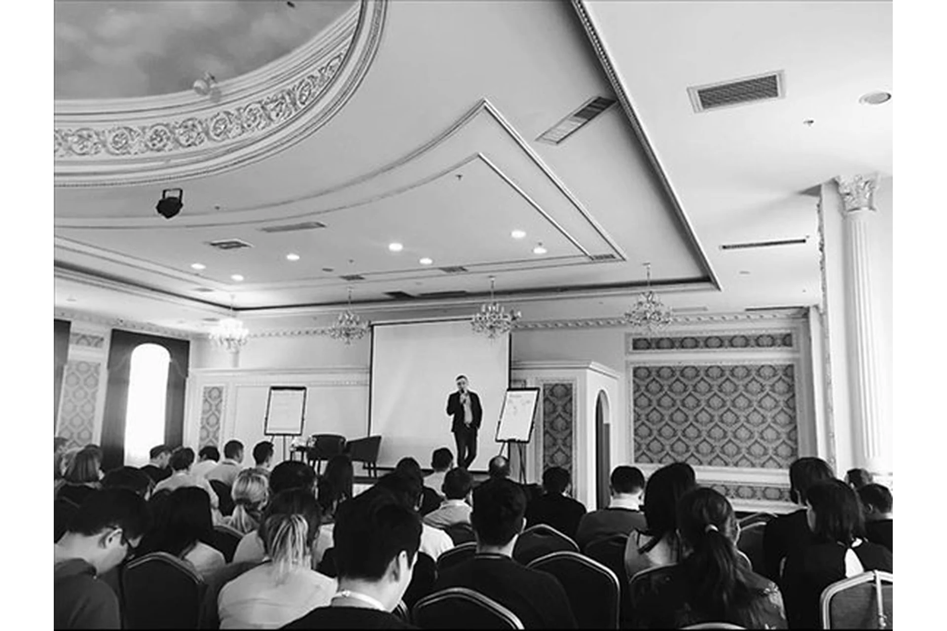 [Повтор] Практика осознанных сновидений и выходов из тела. Тариф «Практик» (Олег Куява), фото 1 из 1.