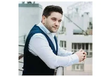 Организация потока людей в МЛМ (Артем Нестеренко)