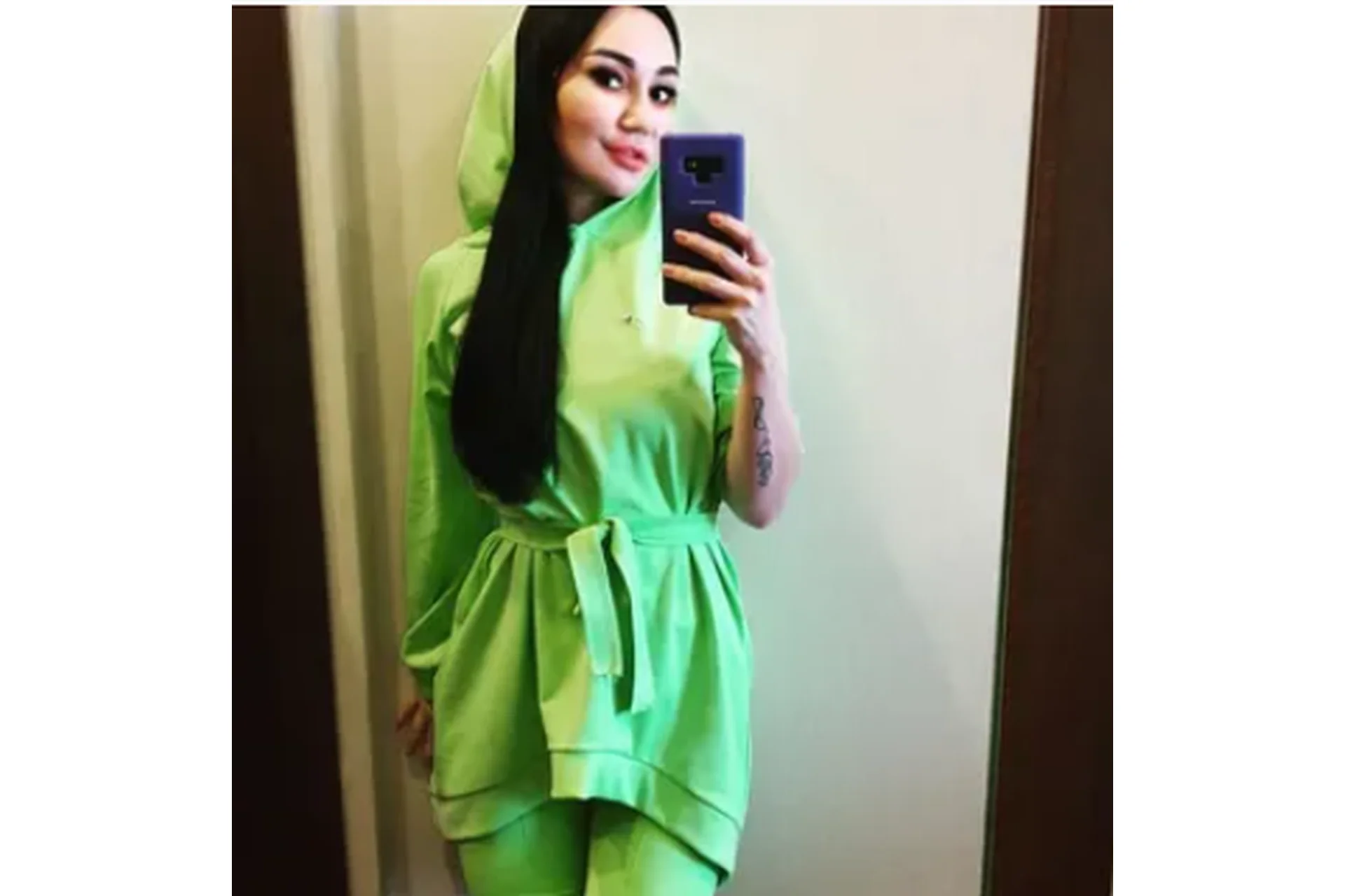 Шугаринг бикини за 5 минут (Асем Куанова), фото 1 из 1.