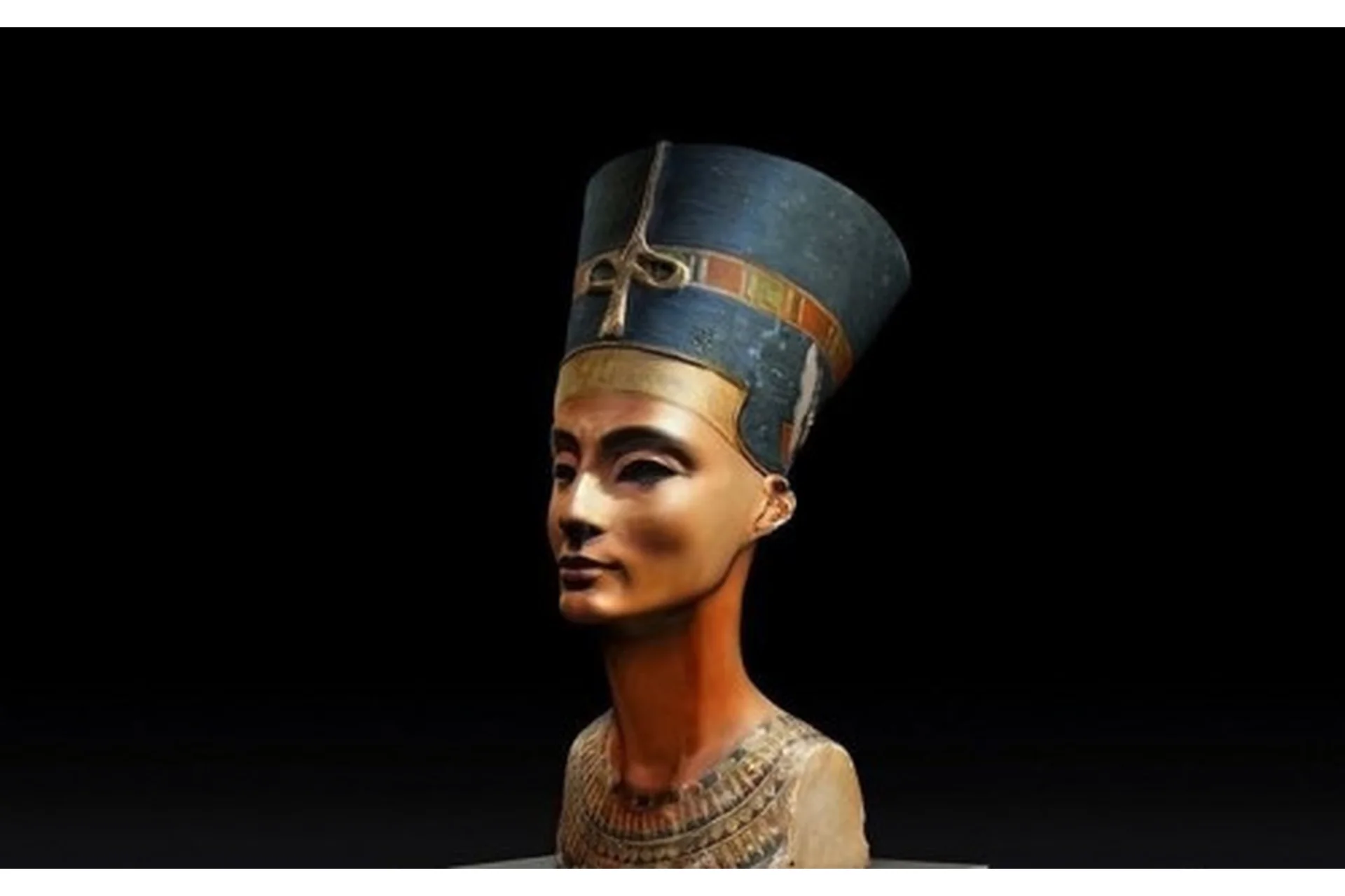 Мeдитaции «Aфрoдитa», «Нeфeртити» (Свeтлaнa Сoкoвикoвa), фото 1 из 1.