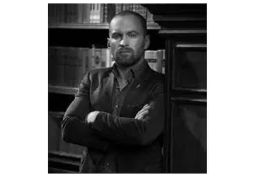 Как вызывать интерес у самых красивых и востребованных девушек онлайна (Сергей Еленин)