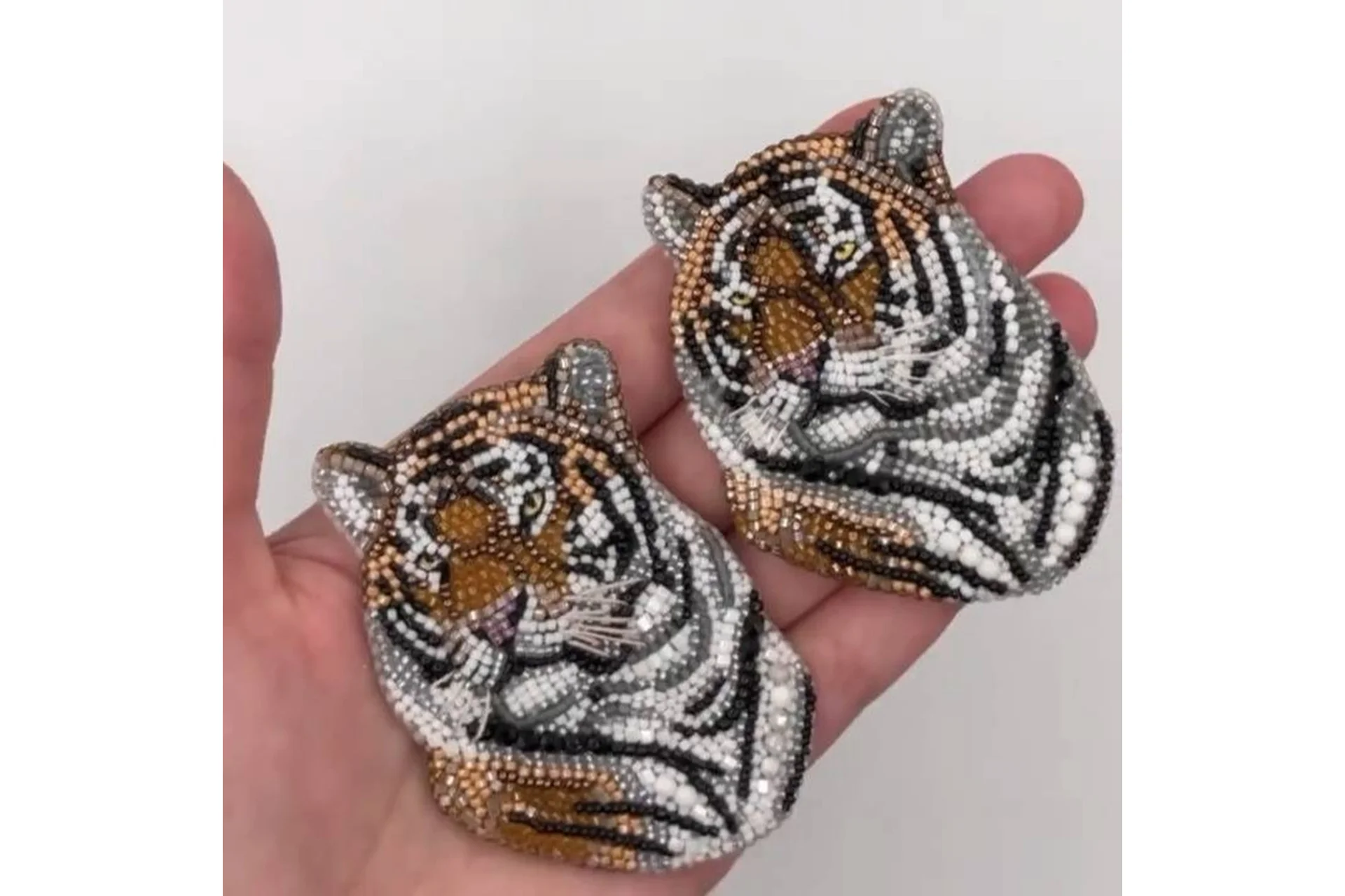 Мастер-класс по броши Тигр (Элина Жук), фото 1 из 1.