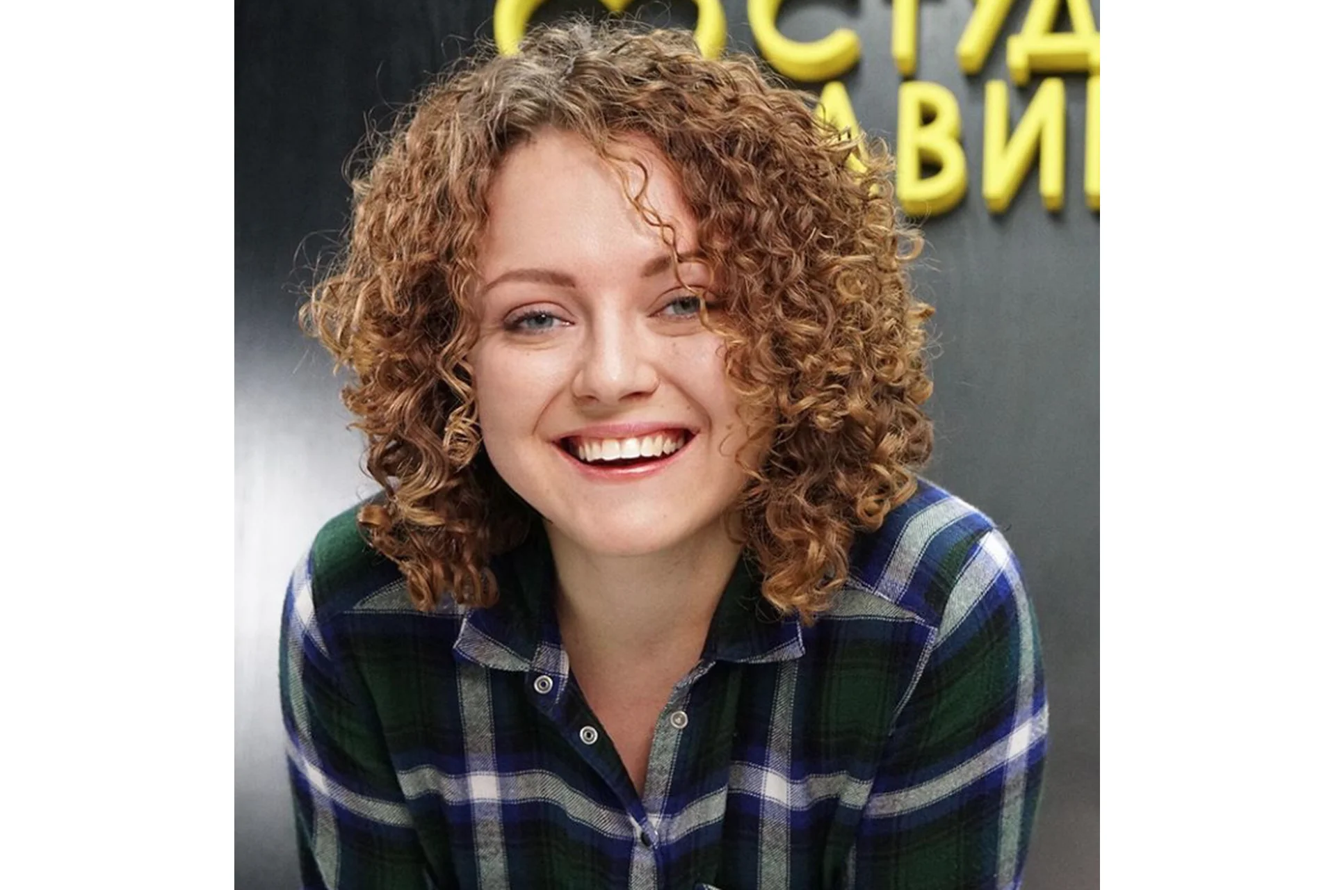 [Sointera] Химическая завивка (Валентина Антоненко), фото 1 из 1.