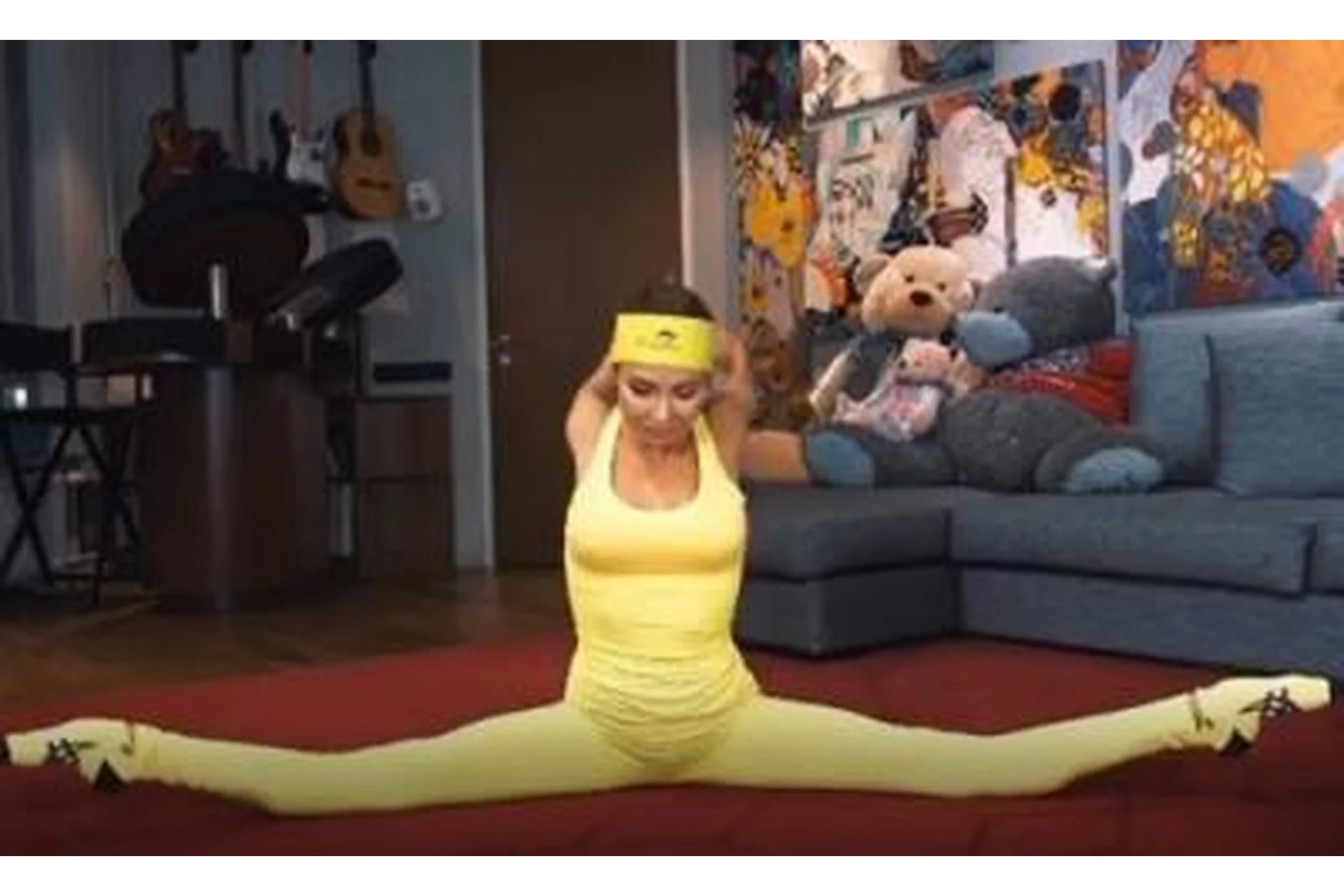 Повысьте гибкость своего тела и сядьте на шпагат за 60 дней, 5 поток (Ляйсан Утяшева), фото 1 из 1.