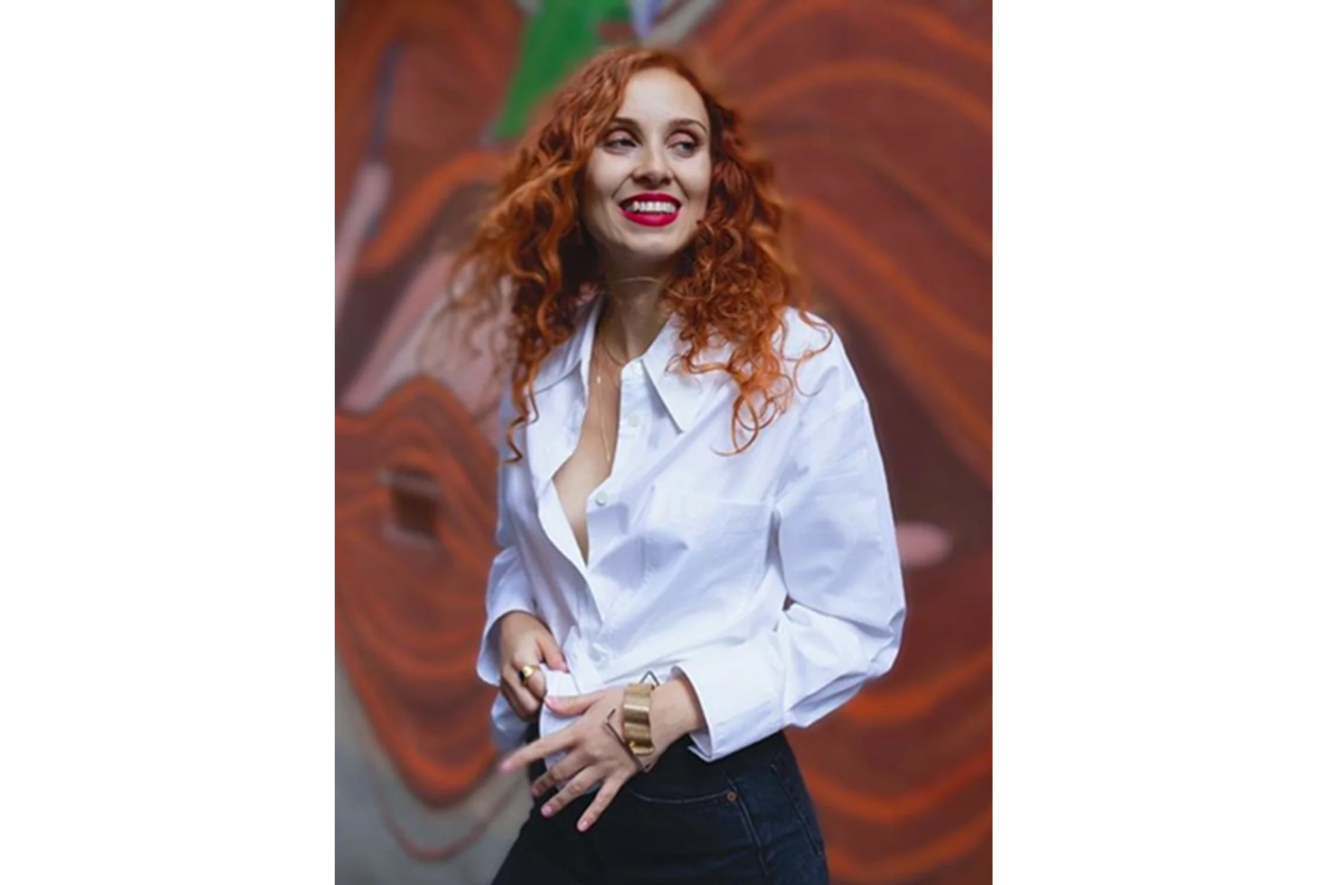 Антивирус  (Валерия Вега), фото 1 из 1.