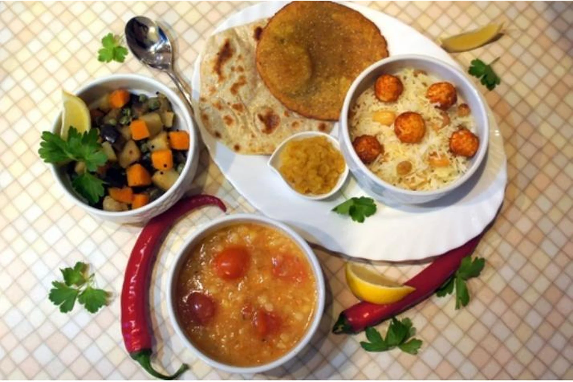 [Первая Вега Онлайн Школа] Простая и здоровая индийская кухня на каждый день (Хариприя), фото 1 из 1.