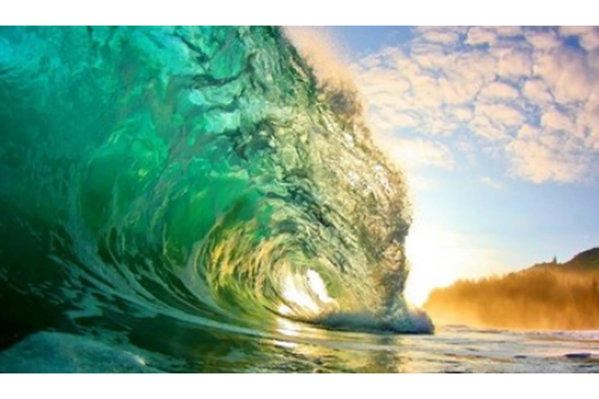 [Школа морского пейзажа] Португальская волна (Дмитрий Роза), фото 1 из 1.