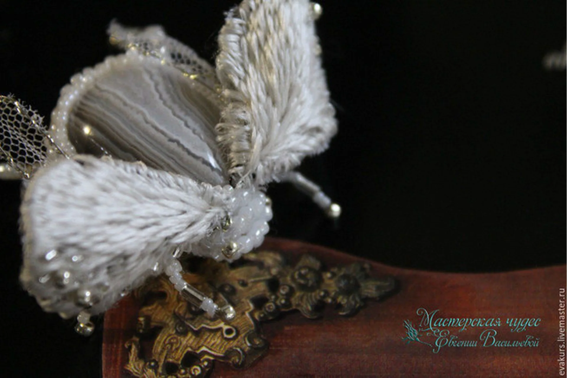 [E.VA] Объемная брошь «Жук» (Евгения Васильева), фото 1 из 1.