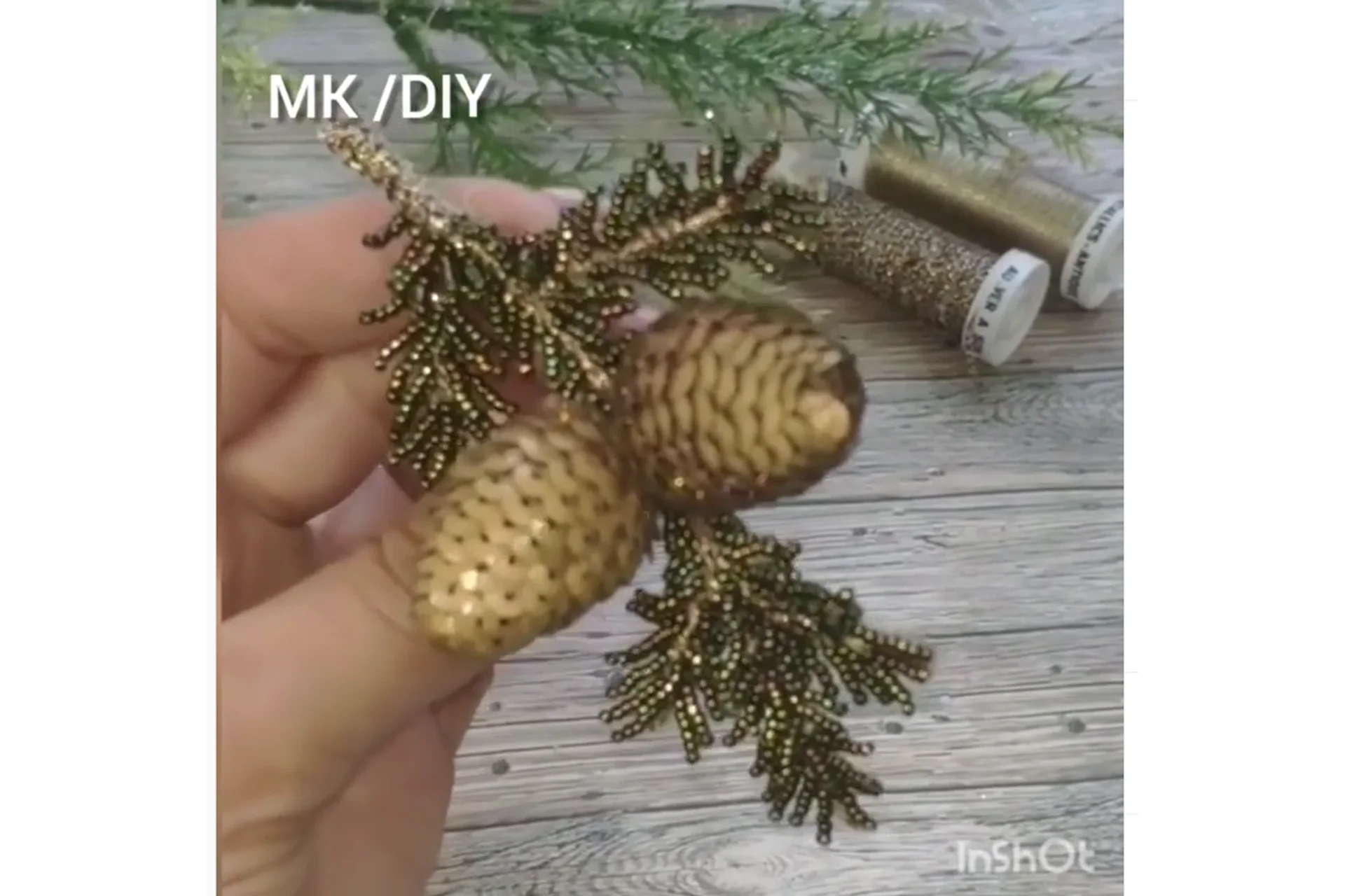 Веточка с шишками (olga_grushenkova), фото 1 из 1.