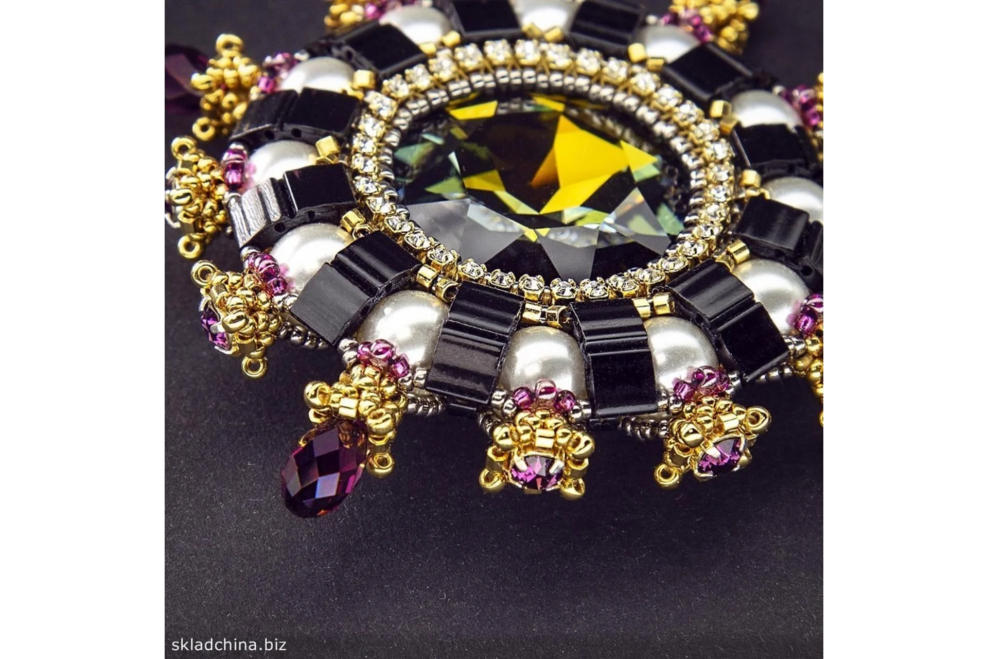 Брошь «Королевский орден» (le_sher), фото 1 из 1.