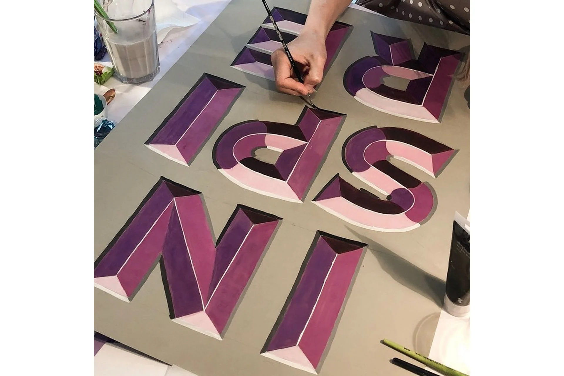 [Lettering School] 3D леттеринг. Рисование объемных букв (Анна Рольская), фото 1 из 1.