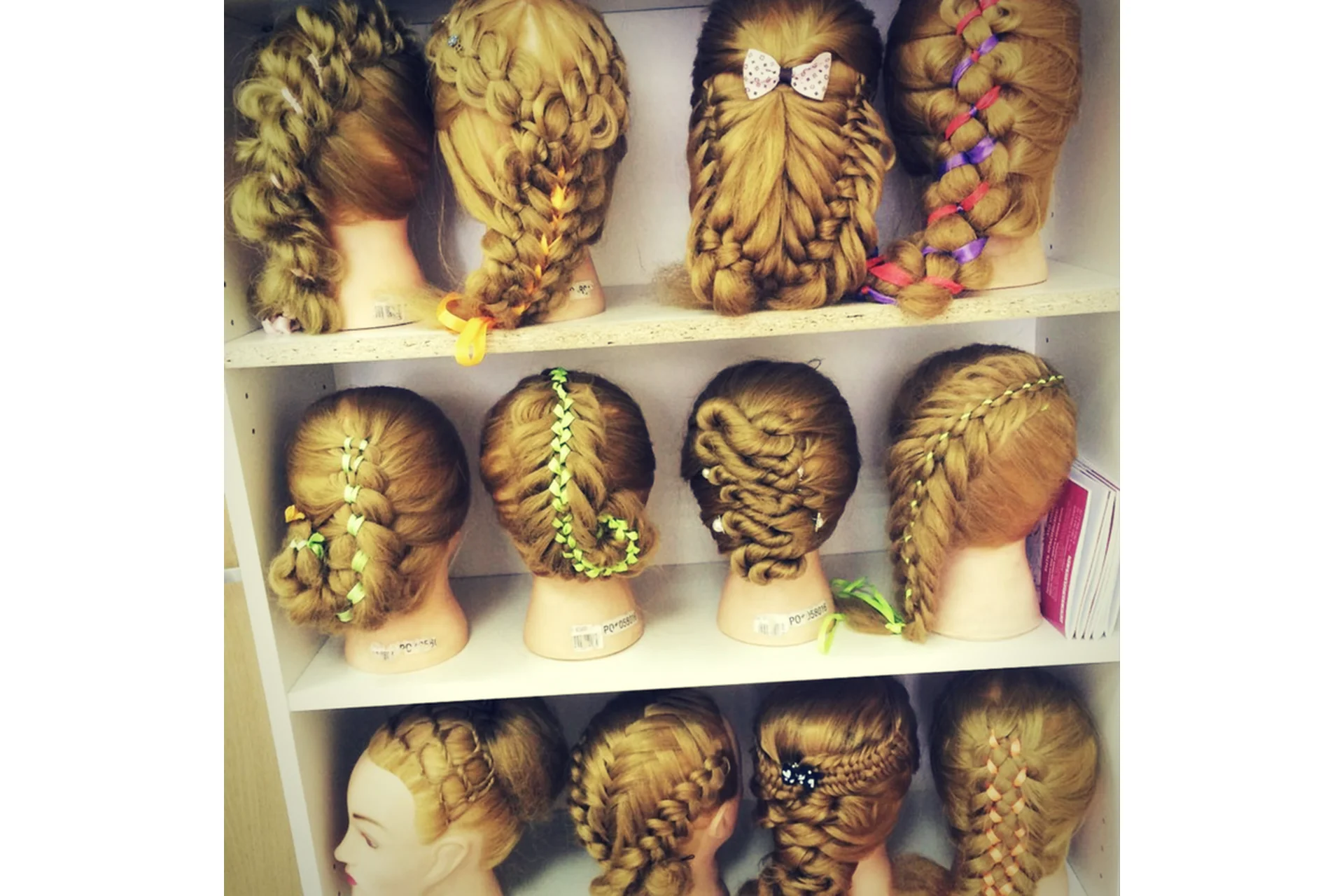 [Shkolakos] Косы и прически. 5.0 (Марина Уколова), фото 1 из 1.