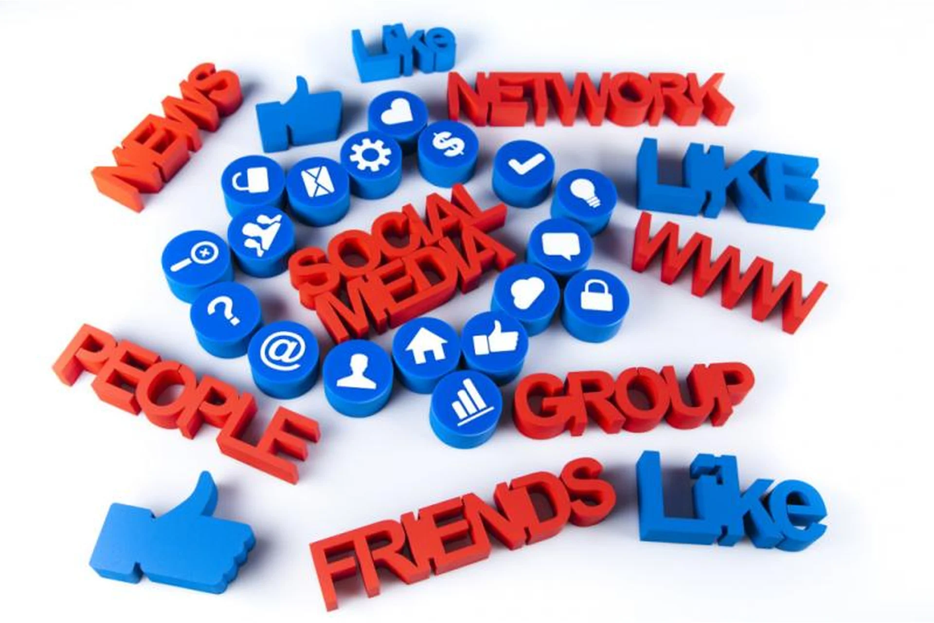 Как создать свой бизнес в социальной сети Вконтакте и зарабатывать до 5 000  в день (Игорь Зуевич), фото 1 из 1.