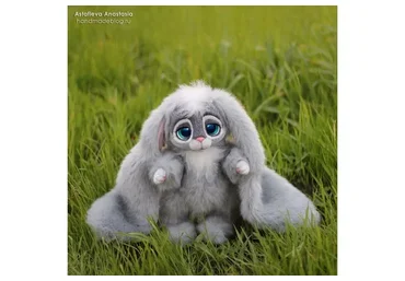 Пушистый Зайка в смешанной технике (Анастасия Астафьева)