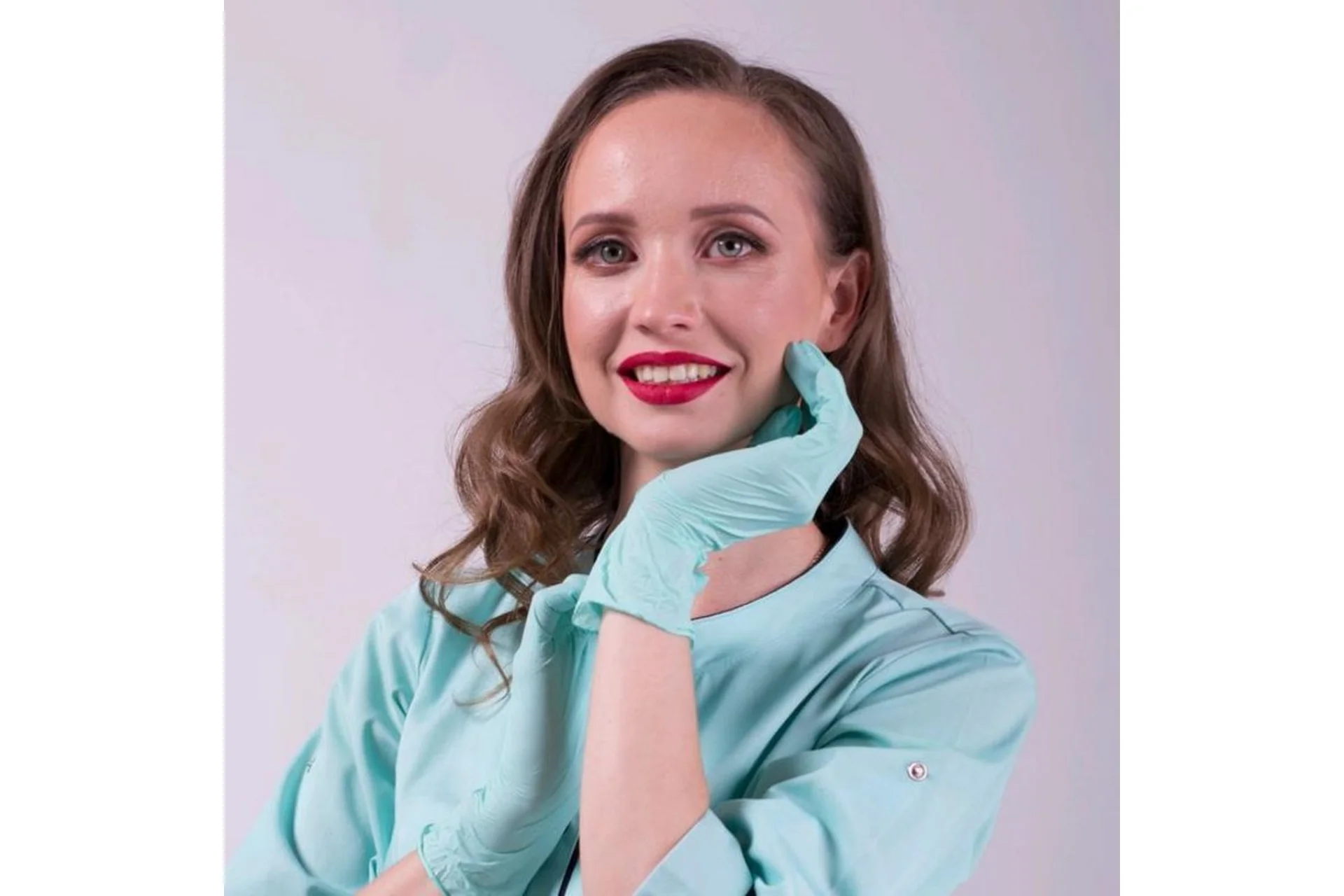 Построение формы бровей (Татьяна Ташник), фото 1 из 1.