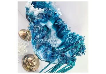 Вазы, ячейки и моря (Екатерина Демина)