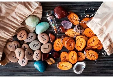 Неграфленые полотна (Лариса Кузнецова-Фетисова)