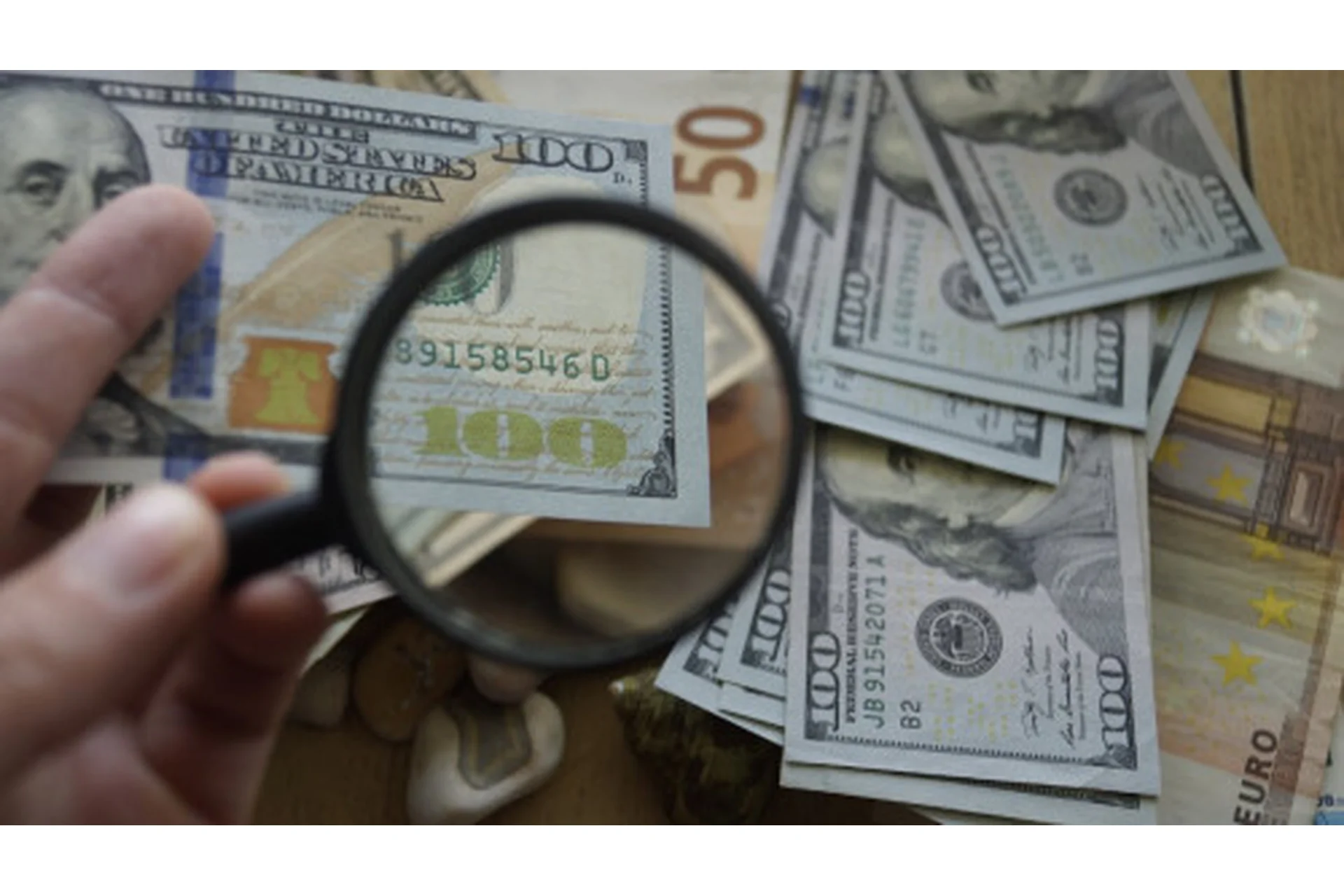 Деньги (Игорь Мочалов, Василий Алешин), фото 1 из 1.