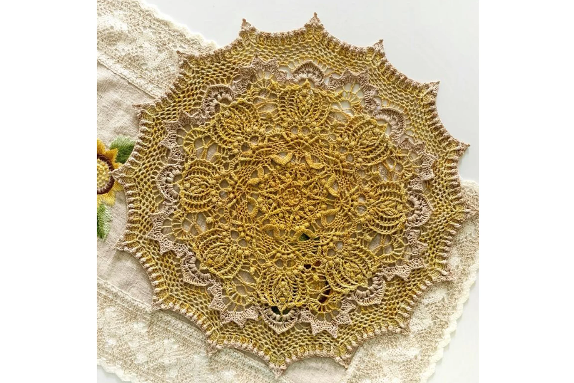 Салфетка Ариэль (Таня Винамор), фото 1 из 1.