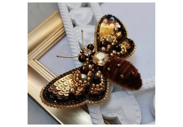 Брошь 3d. Шоколадный бражник (Ангелина Пеях)