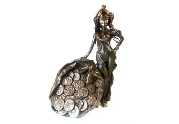 Фортуна. Богиня Удачи. Скульптура из фома (Татьяна Шмелева)