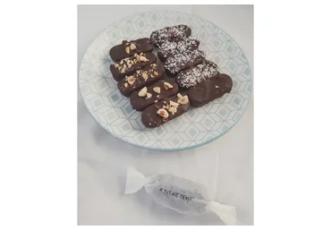 «Тут не пекут». Raw десерты без выпечки (Саша Санталова)