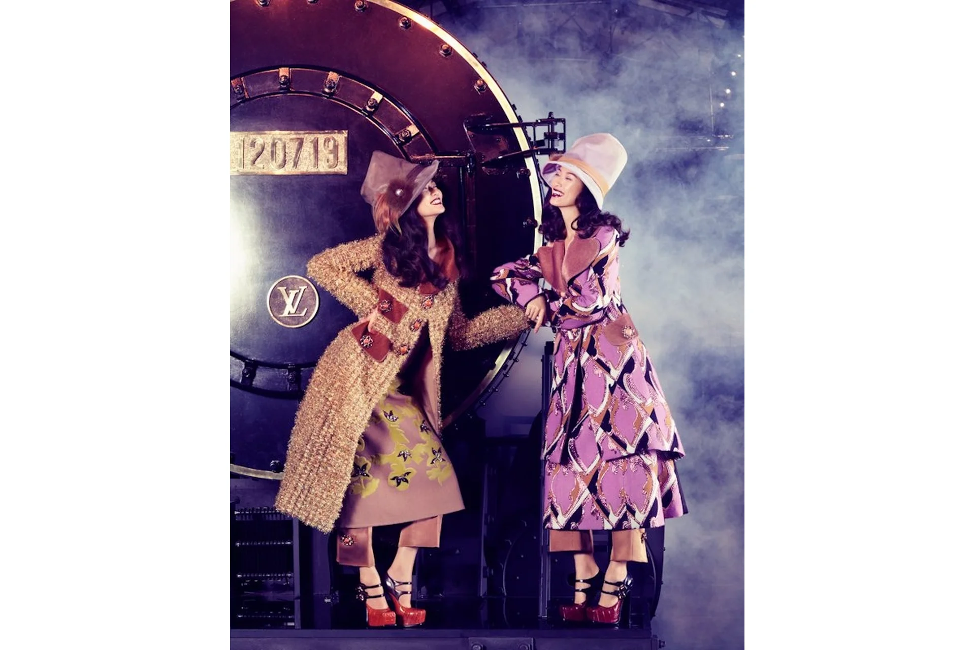 [IDEA-class] Стильный экспресс (Татьяна Бондаренко, Ольга Меньшикова), фото 1 из 1.