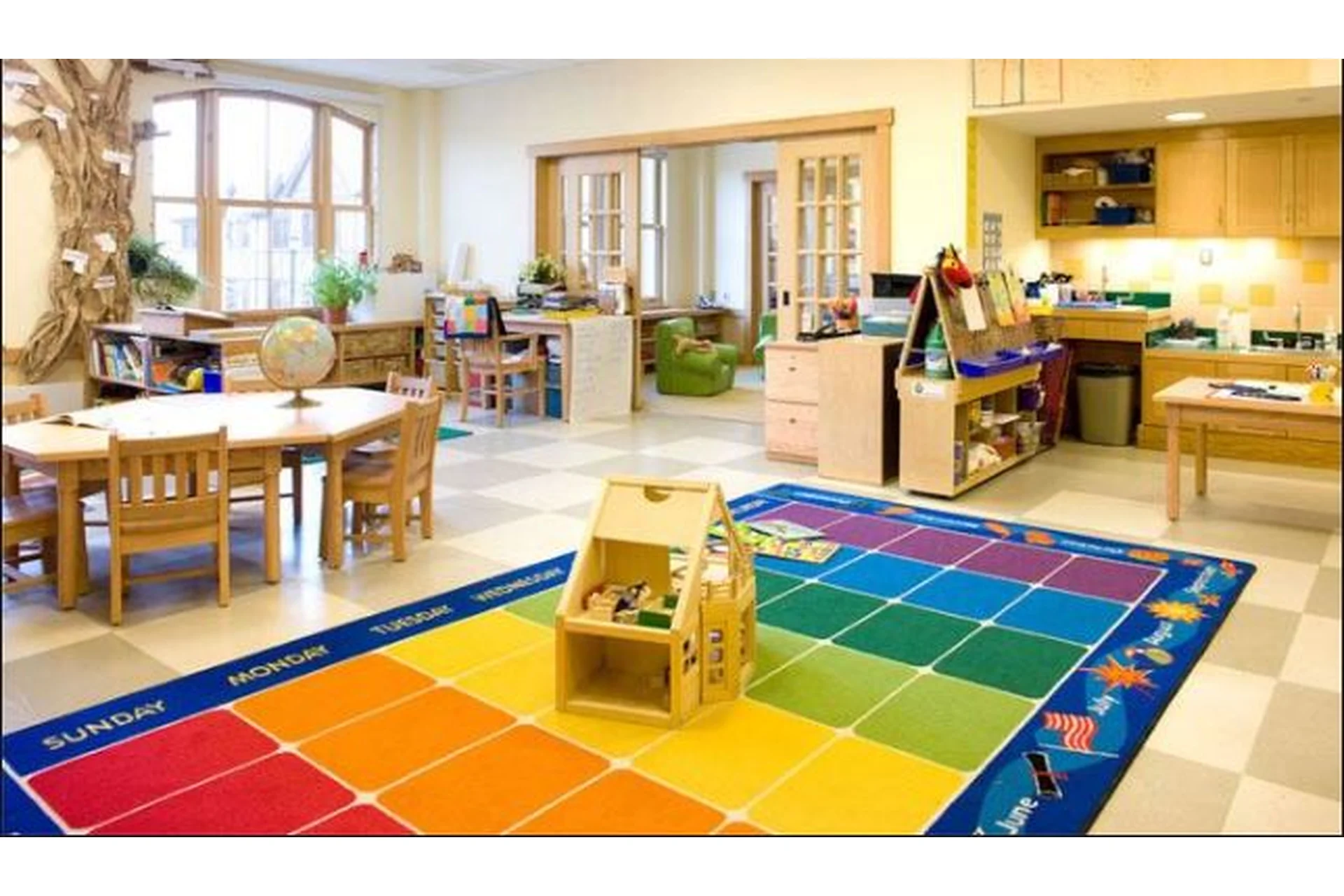 Подбор и ремонт помещения детского центра (Юлия Белоцерковская), фото 1 из 1.