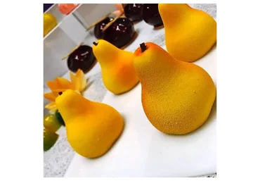 Муссовое пирожное «Груша-тоффи» (Надежда Голубцова)