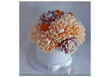 Видео уроки по приготовлению кремов для заливки в наши молды (Елена Гринева)