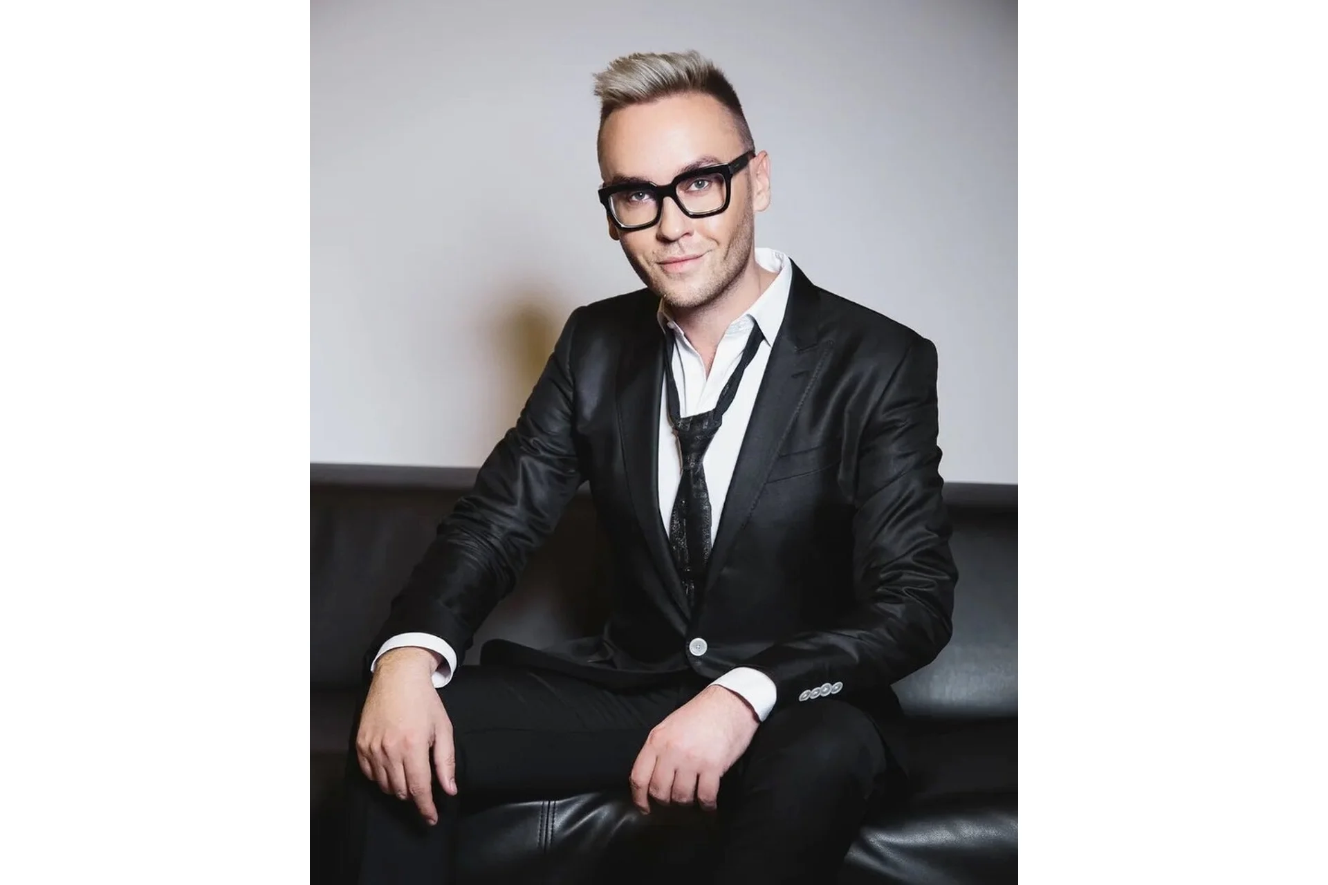 [MuaClub] Колористика в макияже (Денис Карташев), фото 1 из 1.