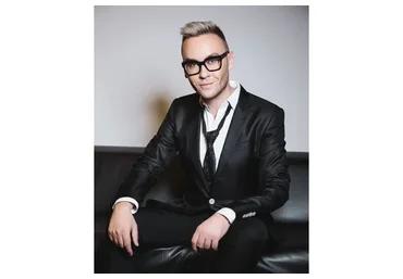 [MuaClub] Колористика в макияже (Денис Карташев)