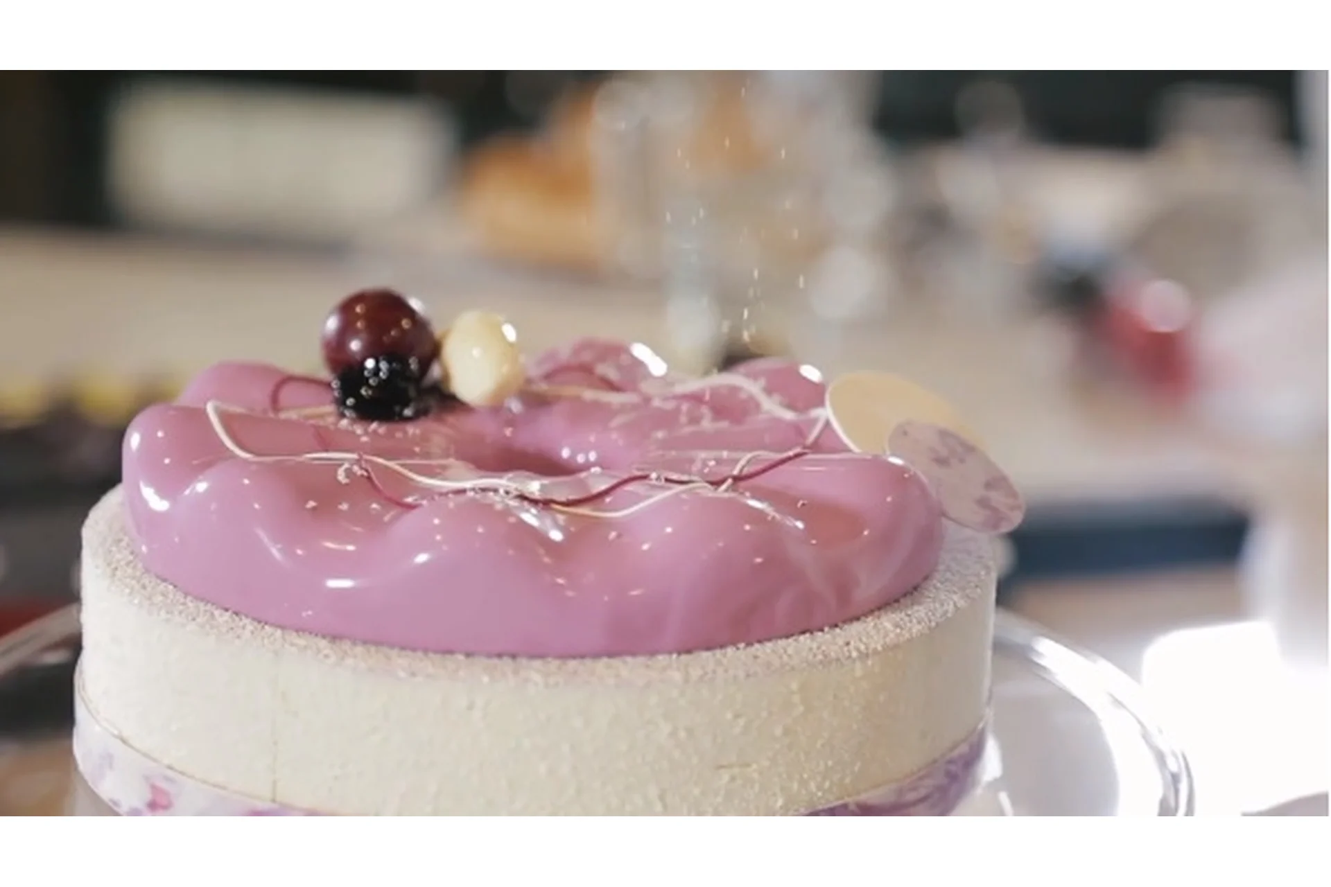 [Novikov school] Муссовые торты (Мишель Вийом), фото 1 из 1.