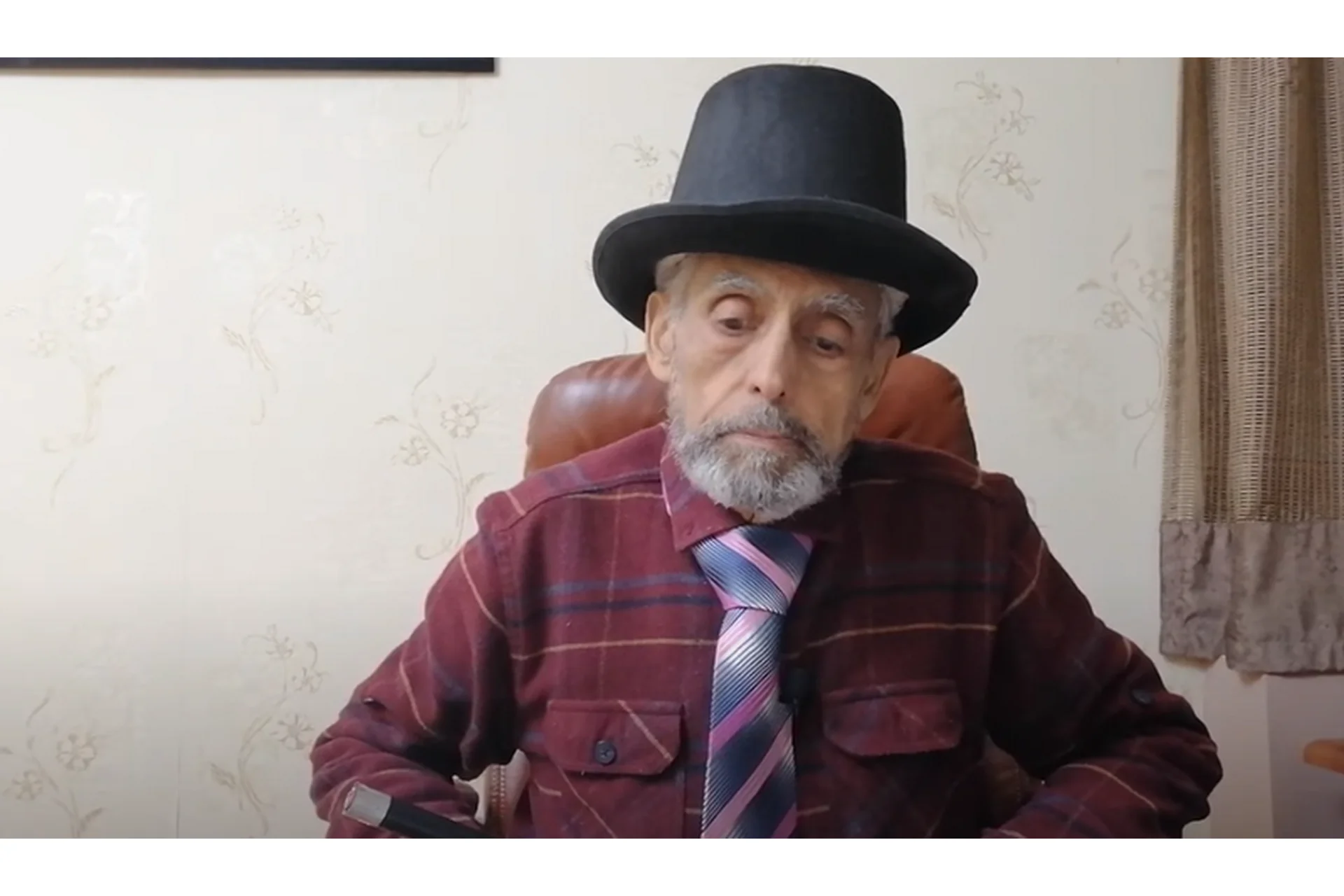 Онлайн тренинг по парапсихологии и гипнотерапии (Борис Увайдов), фото 1 из 1.